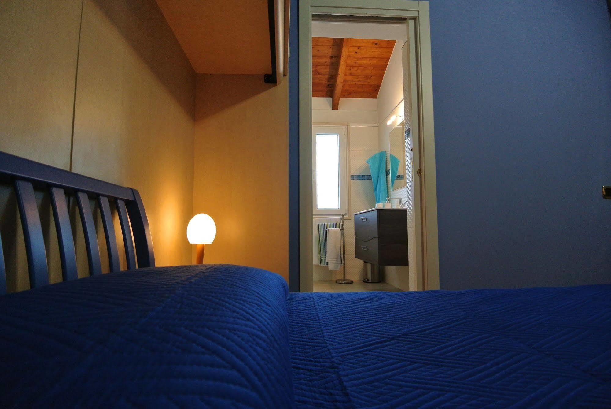 Il Giardino Delle Jacaranda Bed & Breakfast Talsano Exterior photo